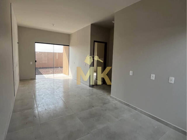 #111 - Casa para Venda em Cascavel - PR - 3