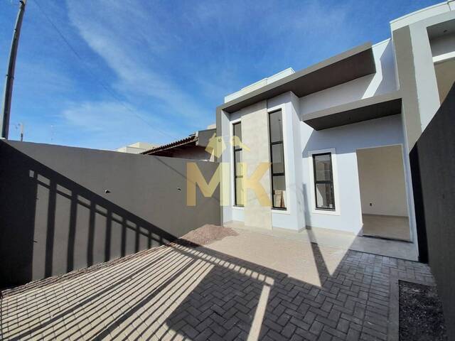 #27 - Casa para Venda em Cascavel - PR - 2