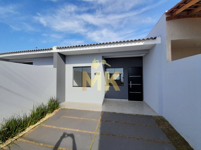 #28 - Casa para Venda em Cascavel - PR - 2