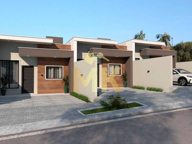 #102 - Casa para Venda em Cascavel - PR - 2